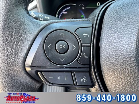 Used 2025 Toyota RAV4 XLE AWD/4WD image 22