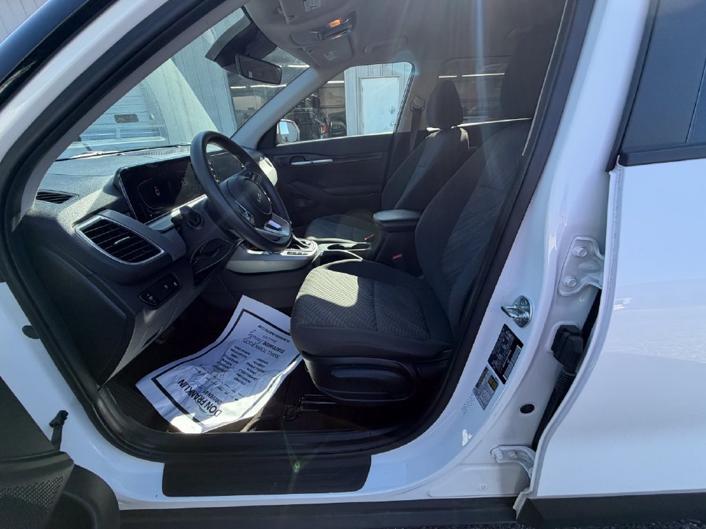 Used 2024 Kia Seltos LX AWD/4WD image 10