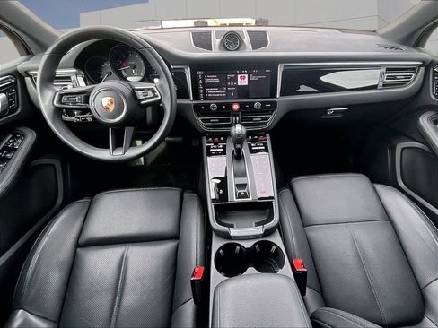 New 2025 Porsche Macan AWD/4WD image 13