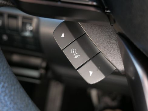 Used 2023 Subaru Forester AWD/4WD image 30