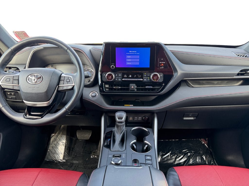 Used 2023 Toyota Highlander XSE AWD/4WD image 12