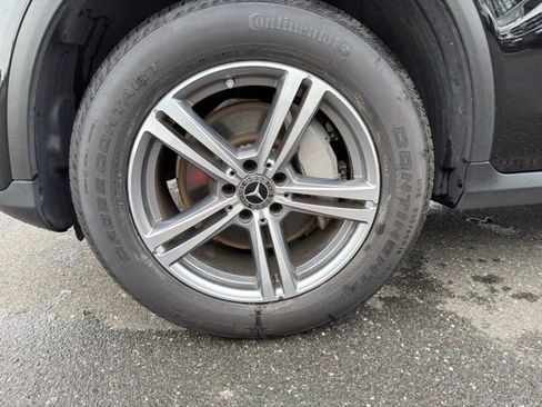 Used 2021 Mercedes-Benz GLC 300 4MATIC image 8