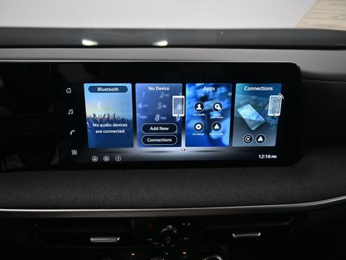 New 2026 Nissan Kicks S image 15