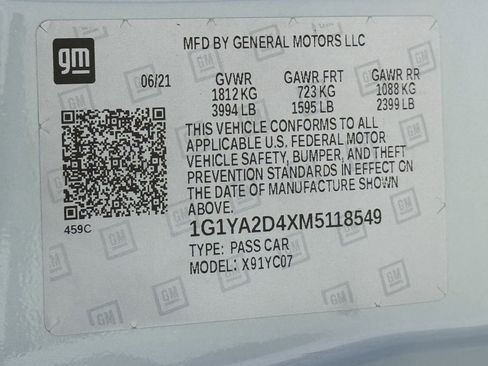 Used 2021 Chevrolet Corvette Stingray Coupe w/ 1LT image 26