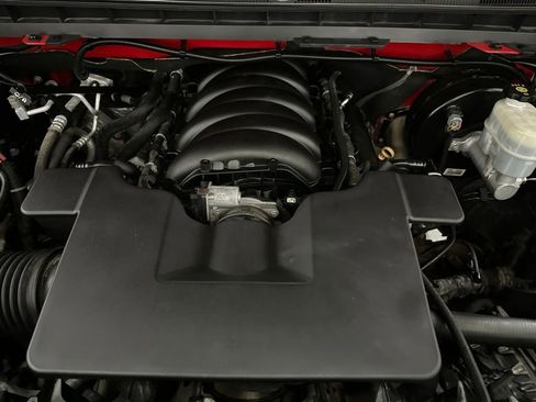 Used 2018 Chevrolet Silverado 1500 LT w/ All Star Edition AWD/4WD image 7