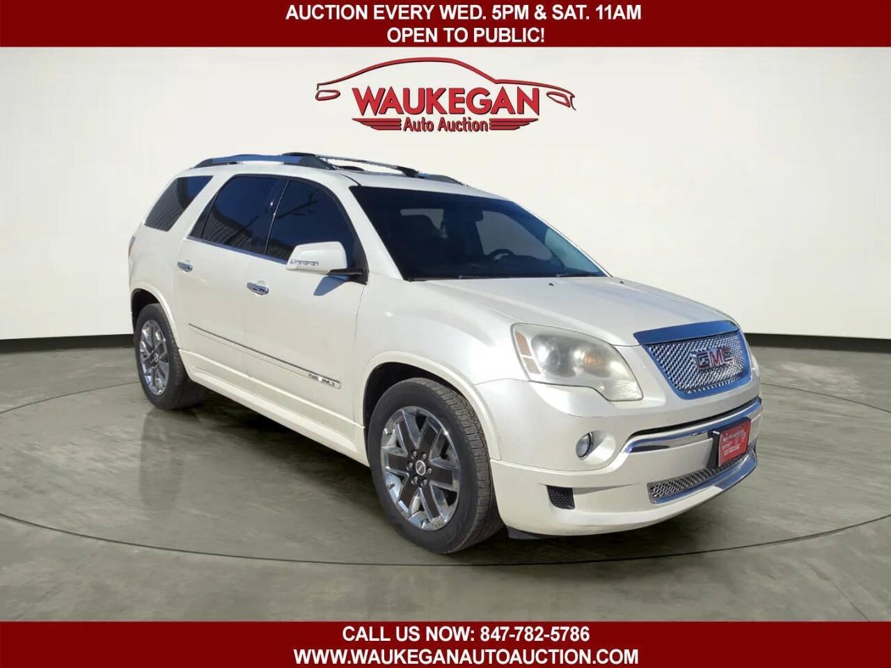 Used 2012 GMC Acadia Denali AWD/4WD image 3
