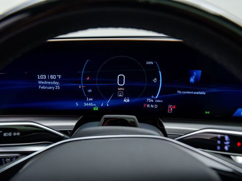 New 2026 Cadillac Lyriq Sport image 23