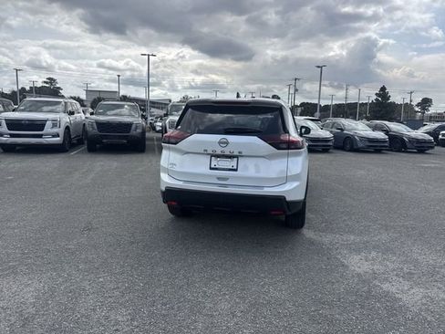 New 2026 Nissan Rogue SV FWD image 6