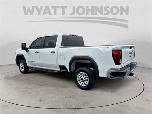 Used 2024 GMC Sierra 2500 Pro image 3