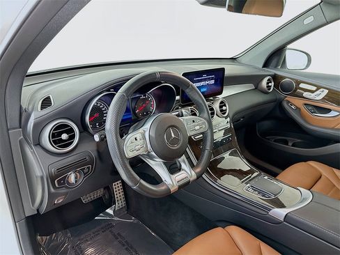 Certified 2022 Mercedes-Benz GLC 43 AMG 4MATIC image 9