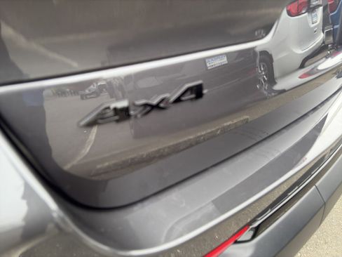 New 2025 Jeep Grand Cherokee L Limited w/ Luxury Tech Group II image 6