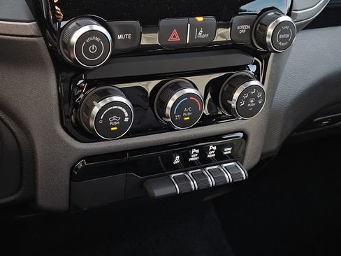 New 2026 RAM 1500 Tradesman AWD/4WD image 19