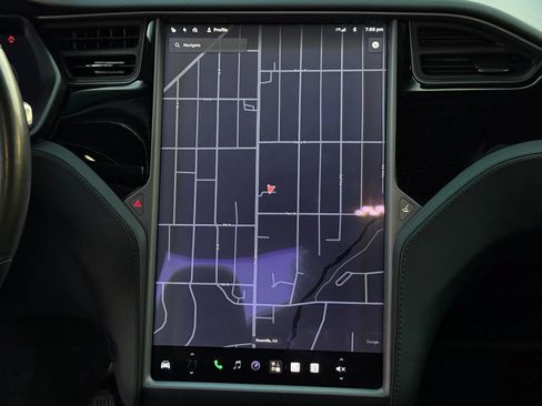 Used 2018 Tesla Model X 100D AWD/4WD image 24