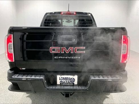 Used 2022 GMC Canyon Elevation image 6