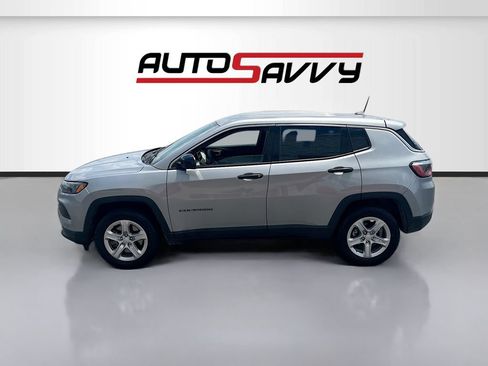 Used 2023 Jeep Compass Sport AWD/4WD image 4