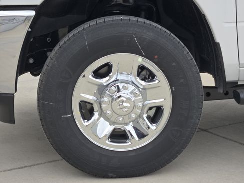 New 2026 RAM 2500 Tradesman AWD/4WD image 10