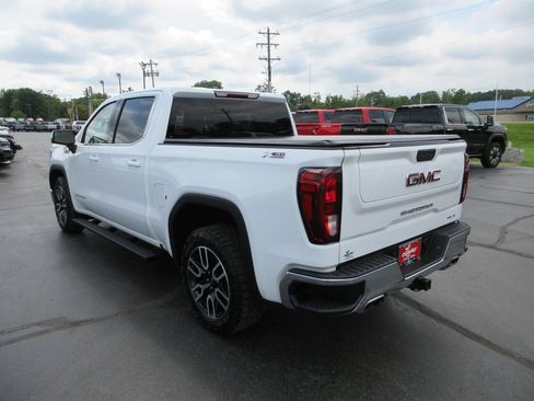 Used 2021 GMC Sierra 1500 SLE AWD/4WD image 11