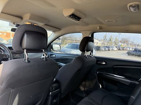 Used 2013 Dodge Journey American Value Package w/ Flexible Seating Group image 22