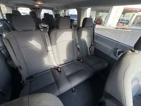 Used 2016 Ford Transit 350 XLT image 12