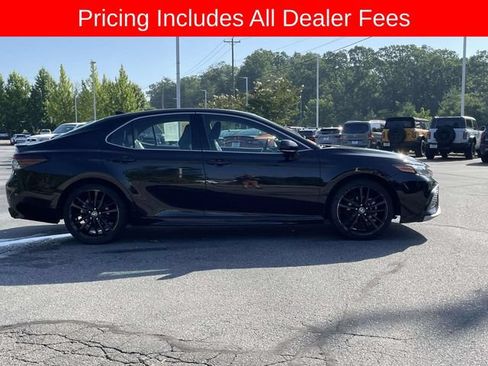 Used 2024 Toyota Camry XSE FWD image 6