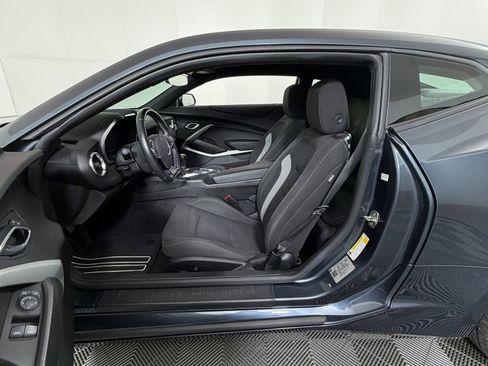 Used 2021 Chevrolet Camaro LT image 6