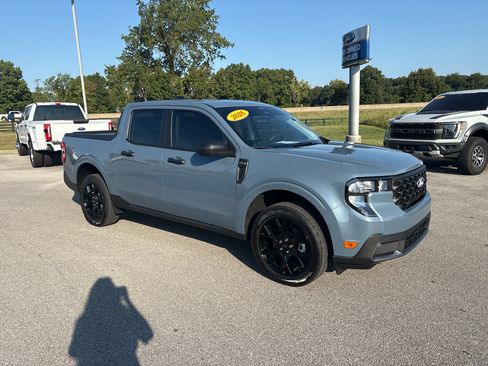 Certified 2026 Ford Maverick XLT AWD/4WD image 3