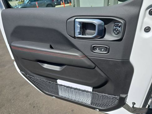 New 2026 Jeep Gladiator Rubicon AWD/4WD image 26