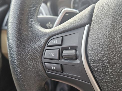 Used 2017 BMW 330i Sedan image 13