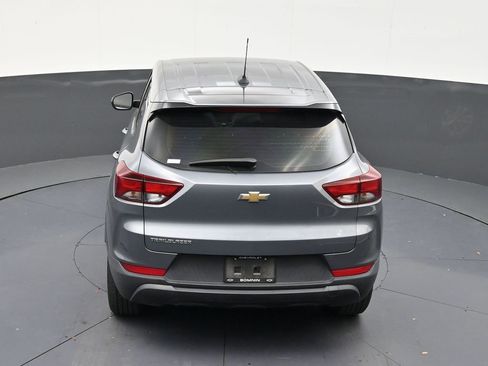 Used 2021 Chevrolet TrailBlazer LS FWD image 15
