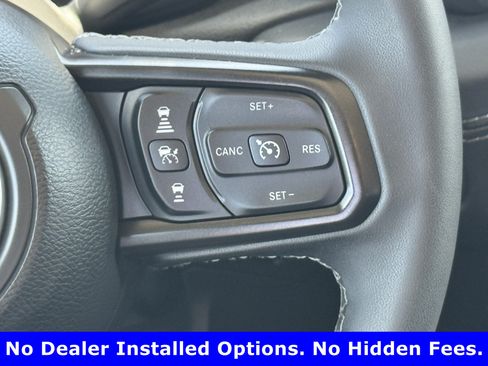 Used 2026 Jeep Wrangler Unlimited Rubicon AWD/4WD image 15