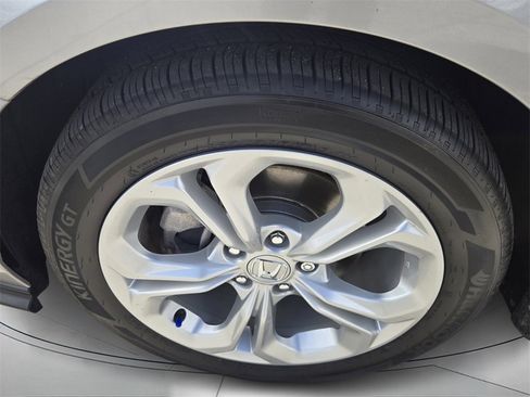 Certified 2024 Honda Accord LX image 9