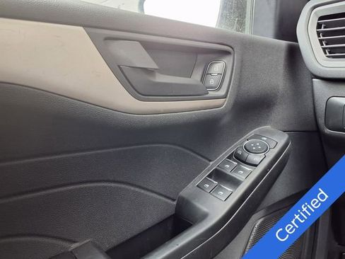 Certified 2022 Ford Escape SE AWD/4WD image 18