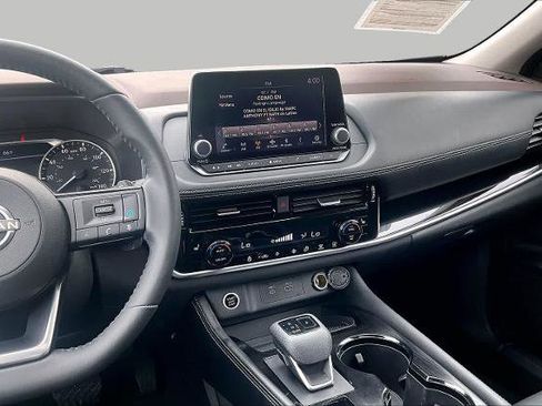 Certified 2023 Nissan Rogue SL AWD/4WD image 7
