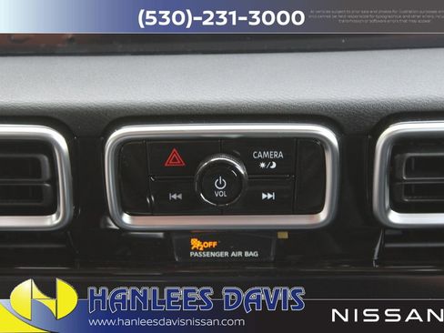 New 2026 Nissan Sentra SR w/ SR Premium Package FWD image 25