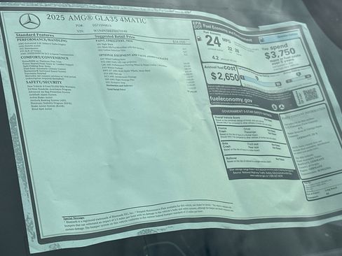 New 2025 Mercedes-Benz GLA 35 AMG 4MATIC image 30