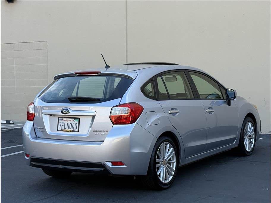 Used 2014 Subaru Impreza 2.0i Limited AWD/4WD image 6