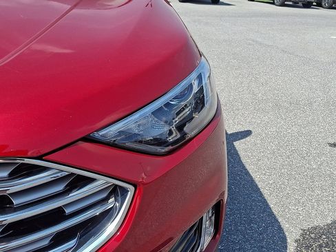 Certified 2024 Ford Edge Titanium AWD/4WD image 9