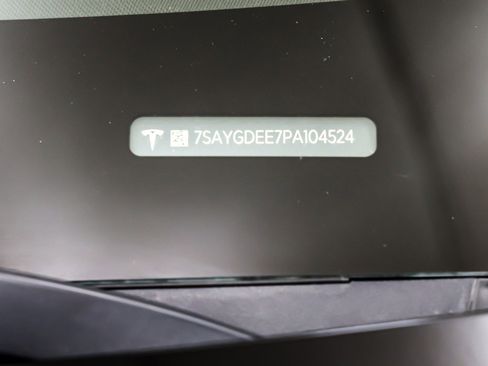 Used 2023 Tesla Model Y Long Range image 24