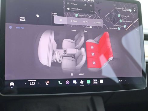 Used 2022 Tesla Model Y Long Range AWD/4WD image 19