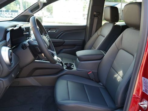 New 2026 Chevrolet Colorado LT w/ LT Convenience Package AWD/4WD image 20