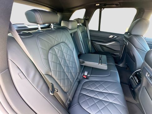 Used 2023 BMW X5 xDrive45e w/ Executive Package image 30