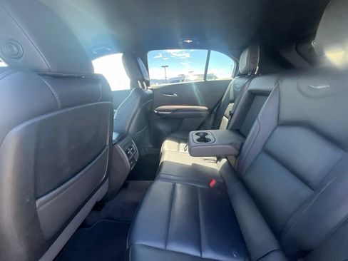 Used 2023 Cadillac XT4 Premium Luxury FWD image 10