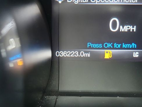 Used 2022 Ford Mustang GT Premium w/ Black Accent Package image 28