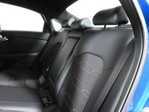 Used 2023 Kia Forte GT-Line w/ GT-Line Technology Package FWD image 5