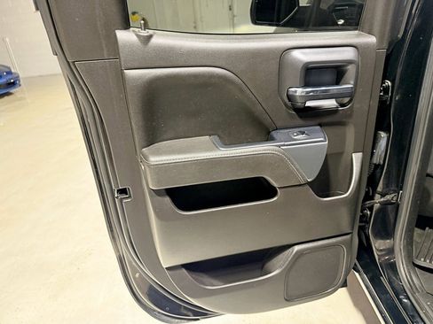 Used 2017 Chevrolet Silverado 1500 LT w/ All Star Edition image 34