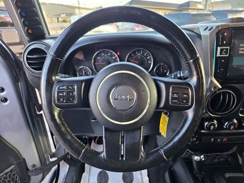 Used 2015 Jeep Wrangler Unlimited Sport AWD/4WD image 27