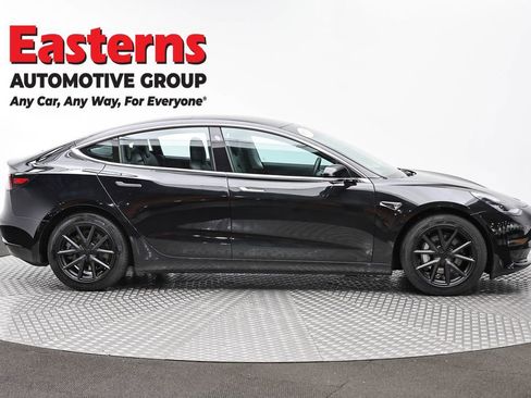 Used 2018 Tesla Model 3 Long Range image 4