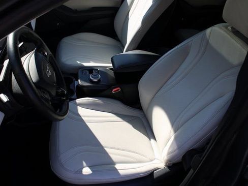 Used 2021 Ford Mustang Mach-E Premium image 13