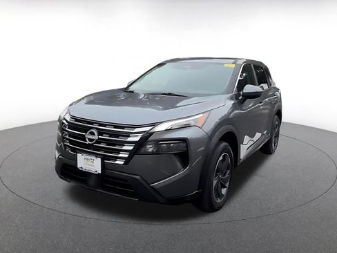 Used 2025 Nissan Rogue SV image 6