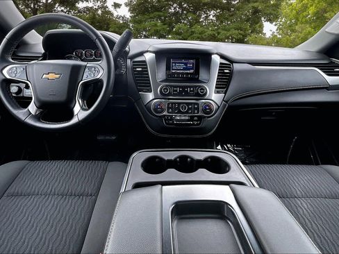 Used 2015 Chevrolet Suburban LS w/ Max Trailering Package image 7
